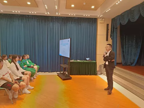 激話證能量 職業及專業證照講座-中學 - 2